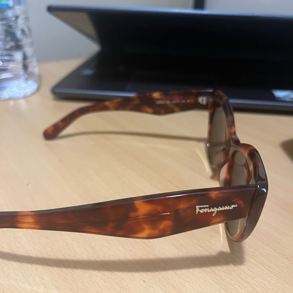 Sunglasses - Picture 1 of 8